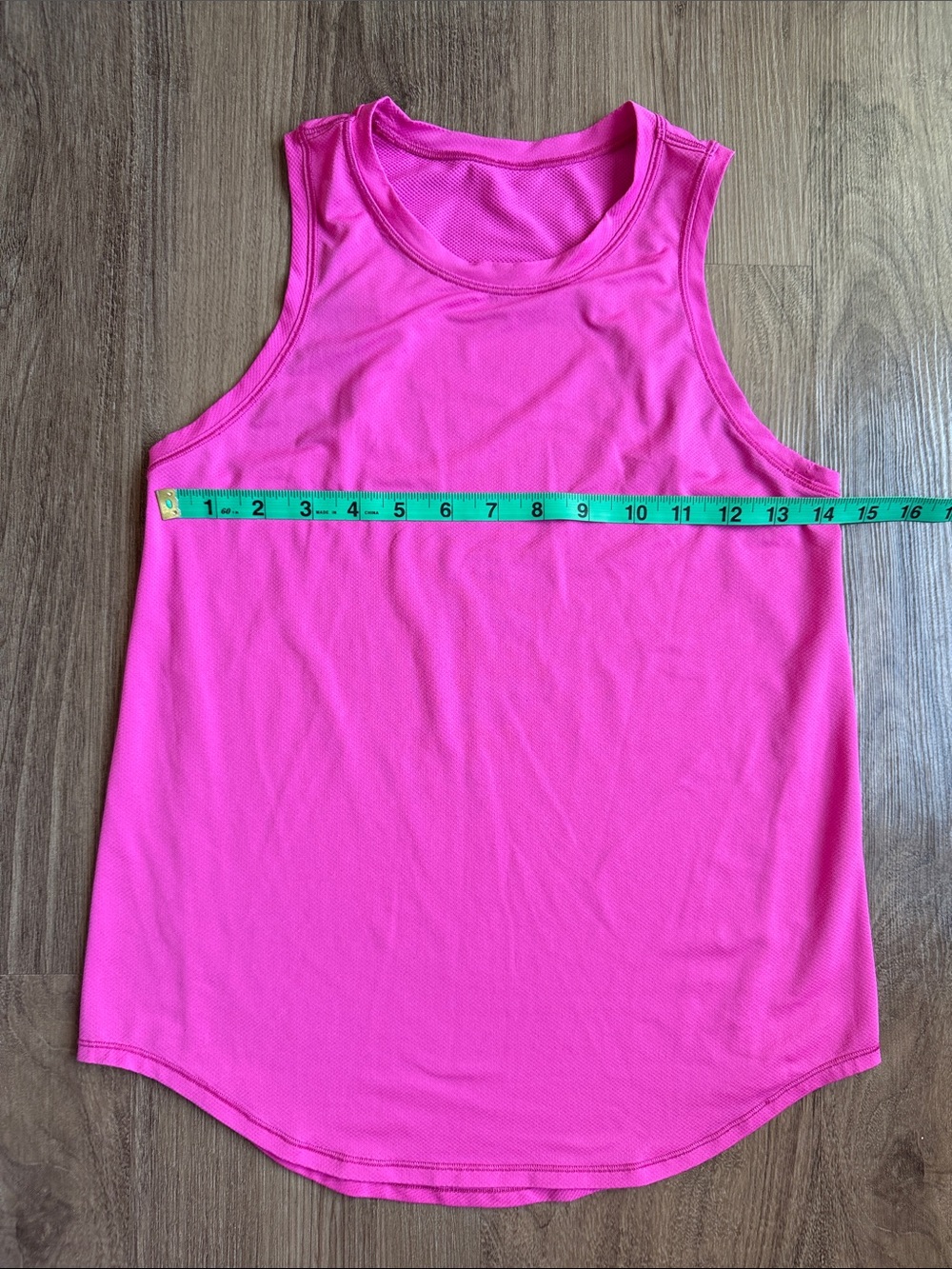 Lululemon pink tank top small